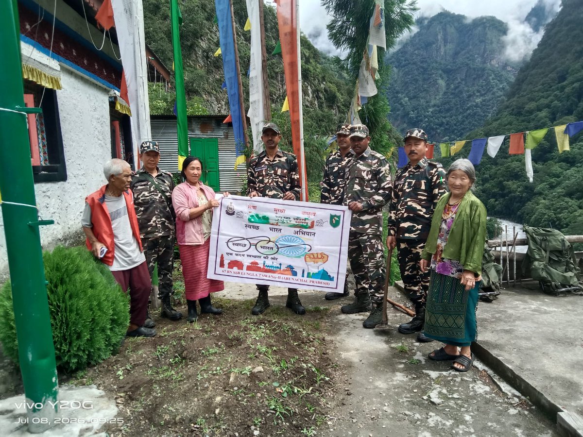 67BnSSB_INDIA's tweet photo. 67वीं वाहिनी, SSB लुंगला की सीमा चौकी Khobleting द्वारा Babtengkhang गांव में CAPF भर्ती जागरूकता, नशा मुक्त भारत, स्वच्छ भारत एवं भारत के वीर कार्यक्रम आयोजित कर युवाओं को राष्ट्रसेवा के लिए प्रेरित किया गया.

#SSB #SSBIndia #SSBFtrTezpur #NashaMuktBharat #SwachhBharat https://t.co/4p3fCz6Nve