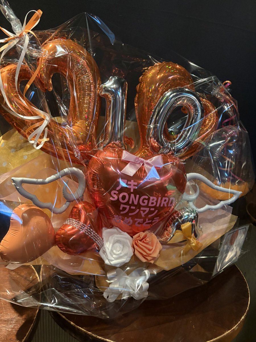tougalashi's tweet photo. アキSONGBIRDワンマン

今までで一番良かったんじゃないかな😊

この10年を考えたら涙出てきた😭😭😭

沢山頑張ったもんね！！

今までの頑張りは今日の輝きに現れてたよ

よくやったアキSONGBIRD！！ https://t.co/IpX0EnzkSq