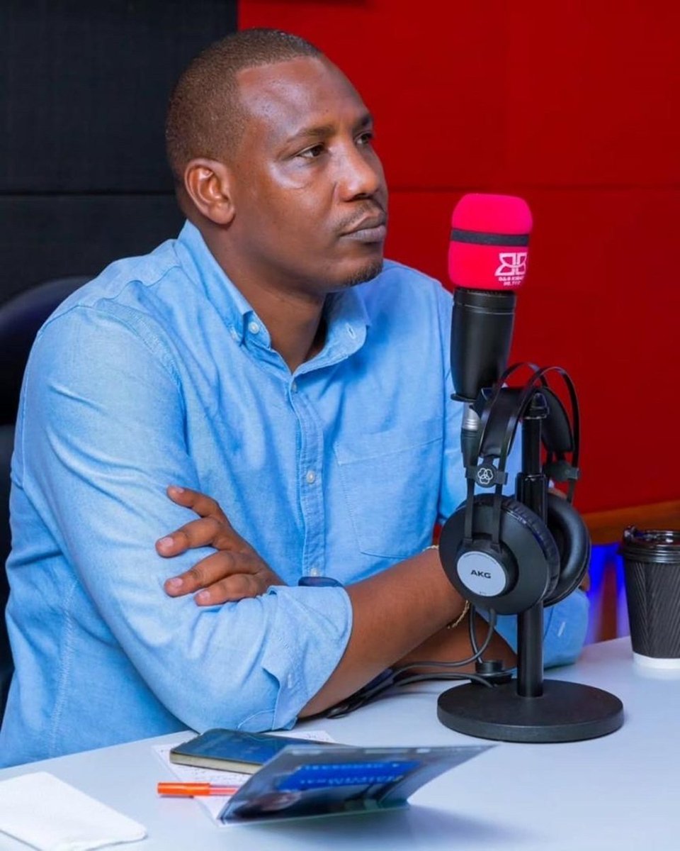 tetaaxt's tweet photo. Niba ukunda kumva ibiganiro bya Sport, n'iyihe Radio mu Rwanda mukuvuga amakuru Yi MIKINO?....

1. BB FM 

2. SK FM

3. RADIO RWANDA (URUBUGA RWI MIKINO

4. RADIO TV10

5. ISIBO FM https://t.co/vCi1rlx1iB