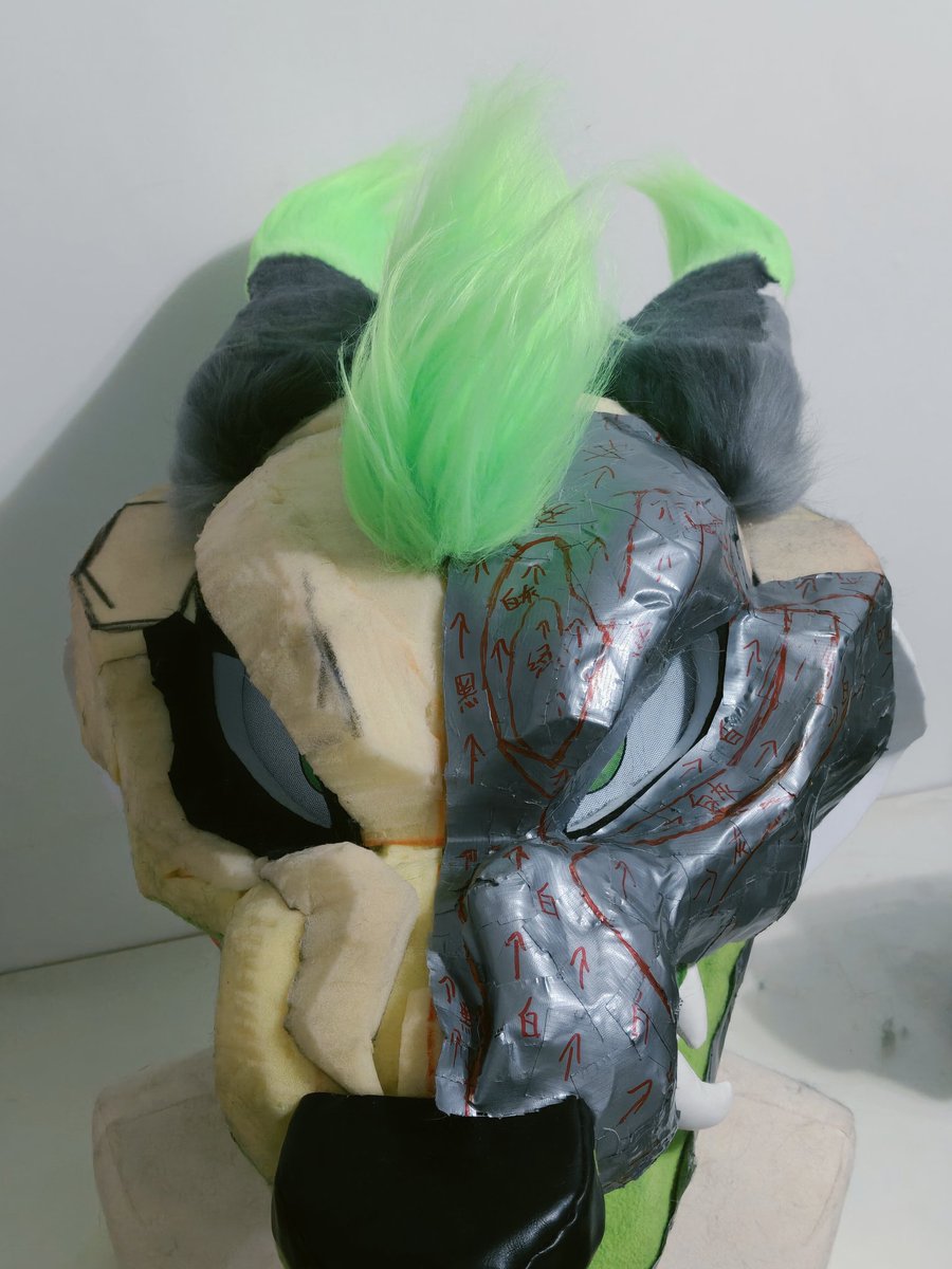 Chalsa142857's tweet photo. 哀家长头发了哈哈哈
丢个进度

#fursuit https://t.co/rdxAXtdBDM