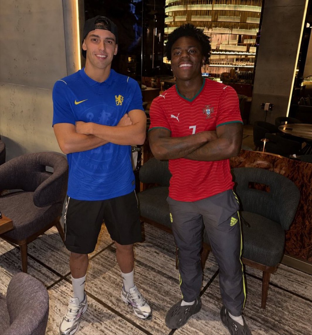 tiier_1st's tweet photo. Joao Felix X Speed https://t.co/aGV5fhMf1i