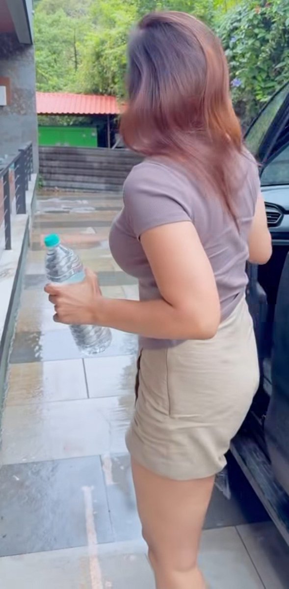 Actress_G0AT's tweet photo. Shweta 😩🤤

Believe me she is 43 yrs old mommy https://t.co/w5PnNaJpn5