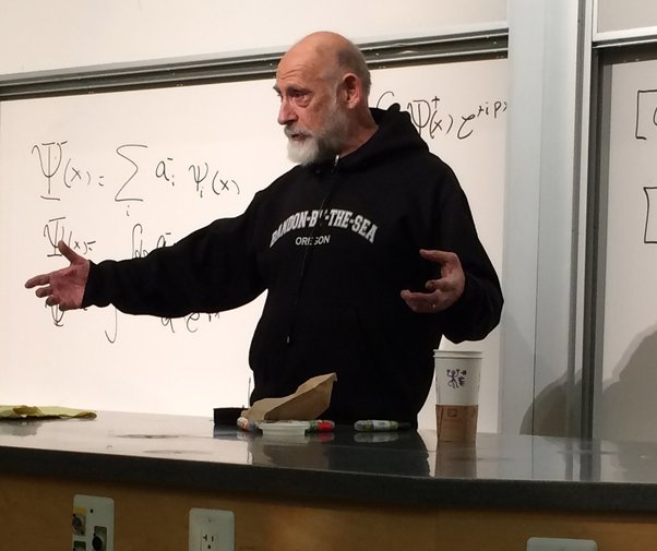 Math_files's tweet photo. This is Leonard Susskind. He started as a plumber, but enrolled as an engineering student, and eventually became a theoretical physicist, and even won a bet against Stephen Hawking about the information paradox of black holes. https://t.co/SmFwWUJIzG
