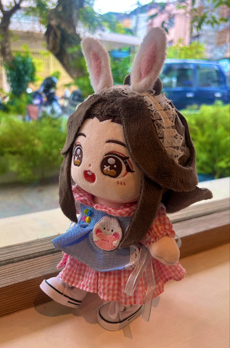 BTunn3's tweet photo. @Xianventures He really enjoyed going out for dessert and walking around🥰💕 https://t.co/naaMlZiond