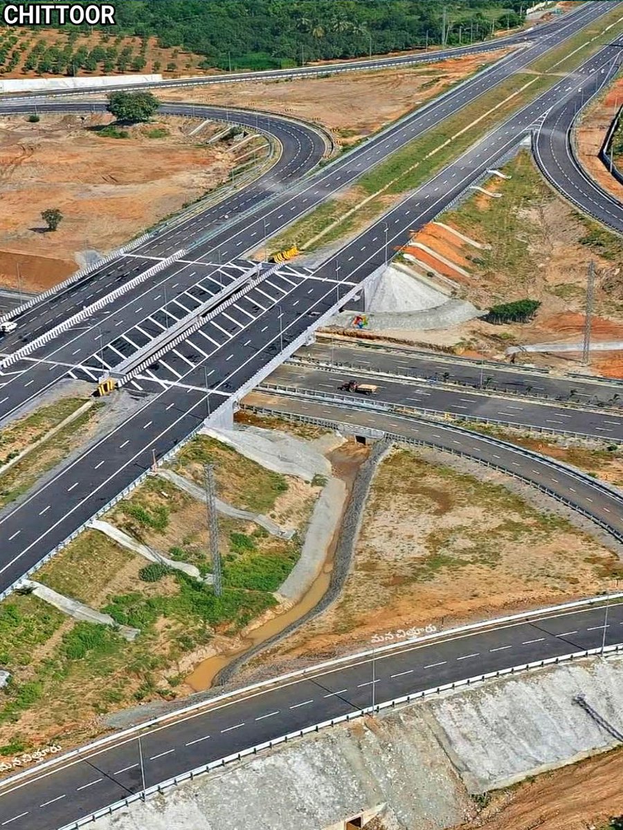 manachittooru's tweet photo. Is there a direct connectivity from BCE to CTE?
Yes Sir. There is &amp; its ready.

Just waiting for BCE sections to open. https://t.co/sesDeMyHWi