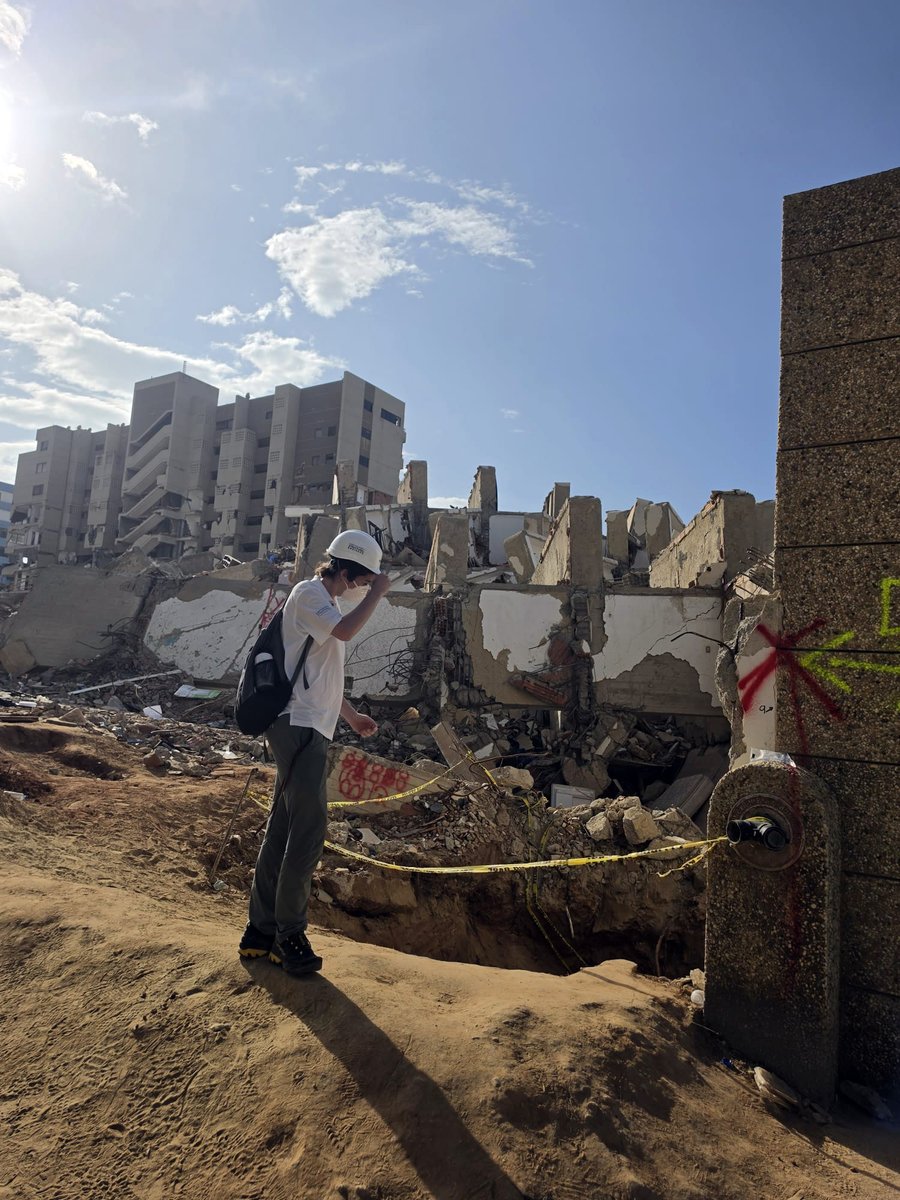 miyamotointl's tweet photo. Days into the #VenezuelaEarthquake response, our team has completed structural assessments across housing and critical infrastructure — giving the community the information they need to know whether it is safe to return home.

@StateDept
@USEmbassyVe https://t.co/7DYLCI7FhE