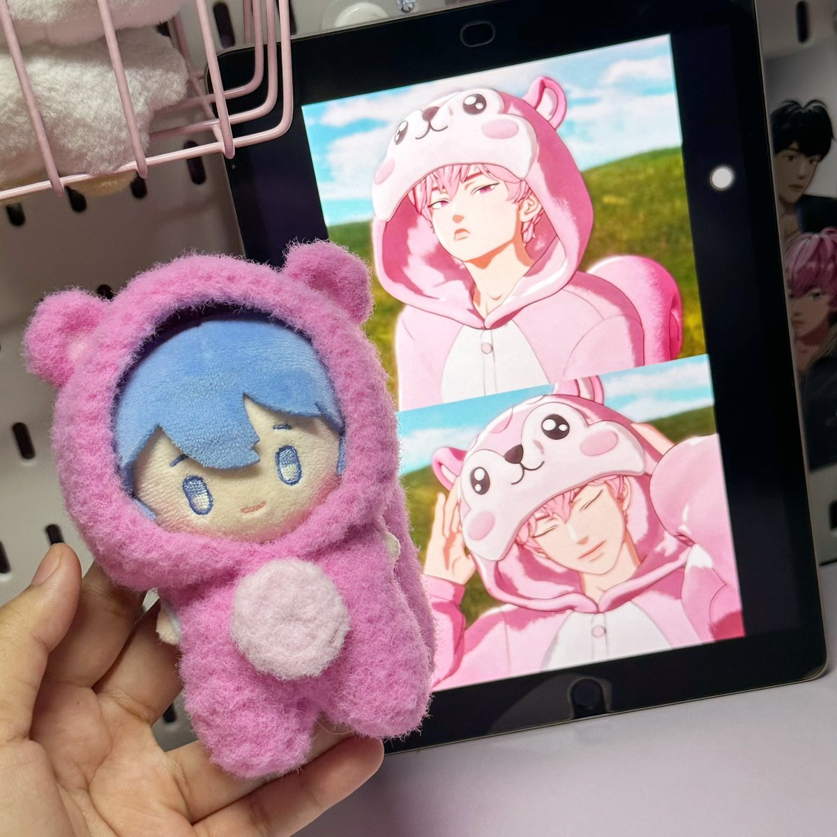atkhmstfa's tweet photo. done for ppeunline!! 💜💗 i really love making their fluffy tails 🤏🏻

(video of their tails below 😆) https://t.co/n9ZyfKQiyN
