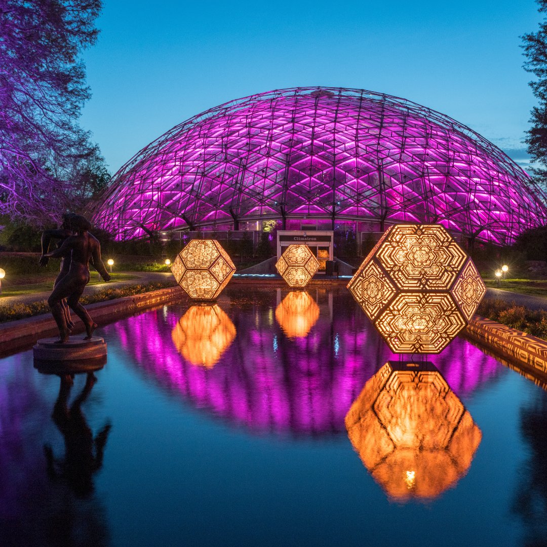 mobotgarden's tweet photo. Out of its 21 installations across the Garden, what's been your favorite installation of Patterns in Nature: LightForm so far? 🤔

Want a glimpse at the exhibition map or to plan your next LightForm visit? Visit the link here: https://t.co/k94AkDJUoM

📸 Ning He

#MOBOTGarden https://t.co/vzjBLrQANh