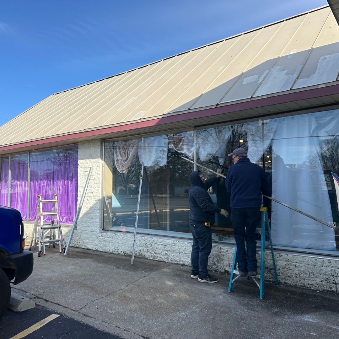 GlassDocBoise's tweet photo. Protect Your Business With Expert Glass Solutions

From storefront windows to office partitions, Glass Doctor's Done Right Promise delivers durable, secure, energy-efficient glass built to last.

💻 https://t.co/nXN0jBwZHw

#CommercialGlass #GlassDoctor #DoneRight https://t.co/DMEVzu8Ign
