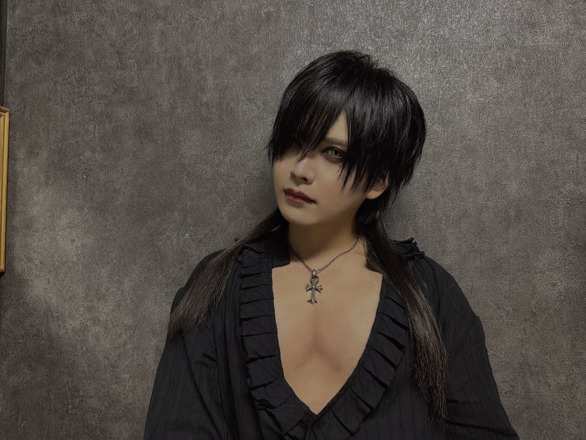zerohz_leo's tweet photo. 黒服限定ライブ-LEVIATHAN- ありがとうございました🖤

明日も漆黒に染めます🐦‍⬛🖤 https://t.co/VHoJPHb94A