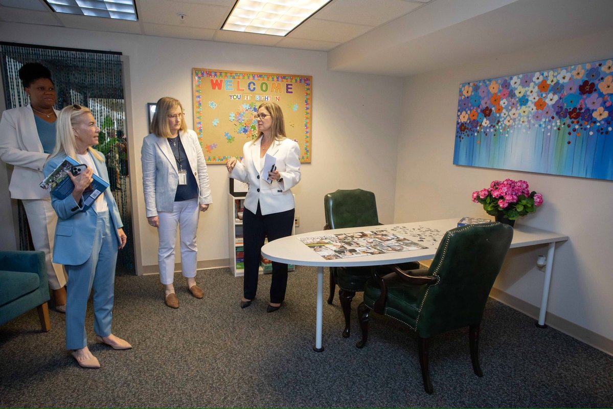 MayorDeegan's tweet photo. I love the opportunity to visit our many different city departments and employees. Yesterday, I met with our Employee Services Division who gave me a tour of the new Wellness Center in City Hall. We partnered with Blue Zones to provide our employees a space to improve both their mental and physical wellbeing. Keep up the great work everyone!