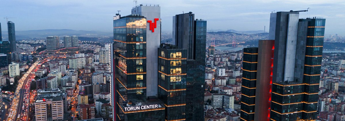 insaatdoktoru's tweet photo. 🔴Torunlar GYO’nun günlük kira gelirinin 44 milyon TL’ye ulaşacağı söyleniyor.

Mülkleri şu şekilde:

📍 Mall of İstanbul — 35,9 milyar TL
📍 Korupark AVM — 15,3 milyar TL
📍 Torun Center — 9,4 milyar TL
📍 Mall of Antalya — 7,2 milyar TL
📍 Deepo Outlet Center — 5,0 milyar TL
📍 MOİ Hilton — 4,5 milyar TL
📍 Torium AVM — 4,2 milyar TL
📍 Zafer Plaza — 2,2 milyar TL
📍 ANKAmall (%15 pay) — 2,2 milyar TL
📍 Bulvar Samsun AVM (%40 pay) — 394 milyon TL

💰 Toplam: ≈86,3 milyar TL