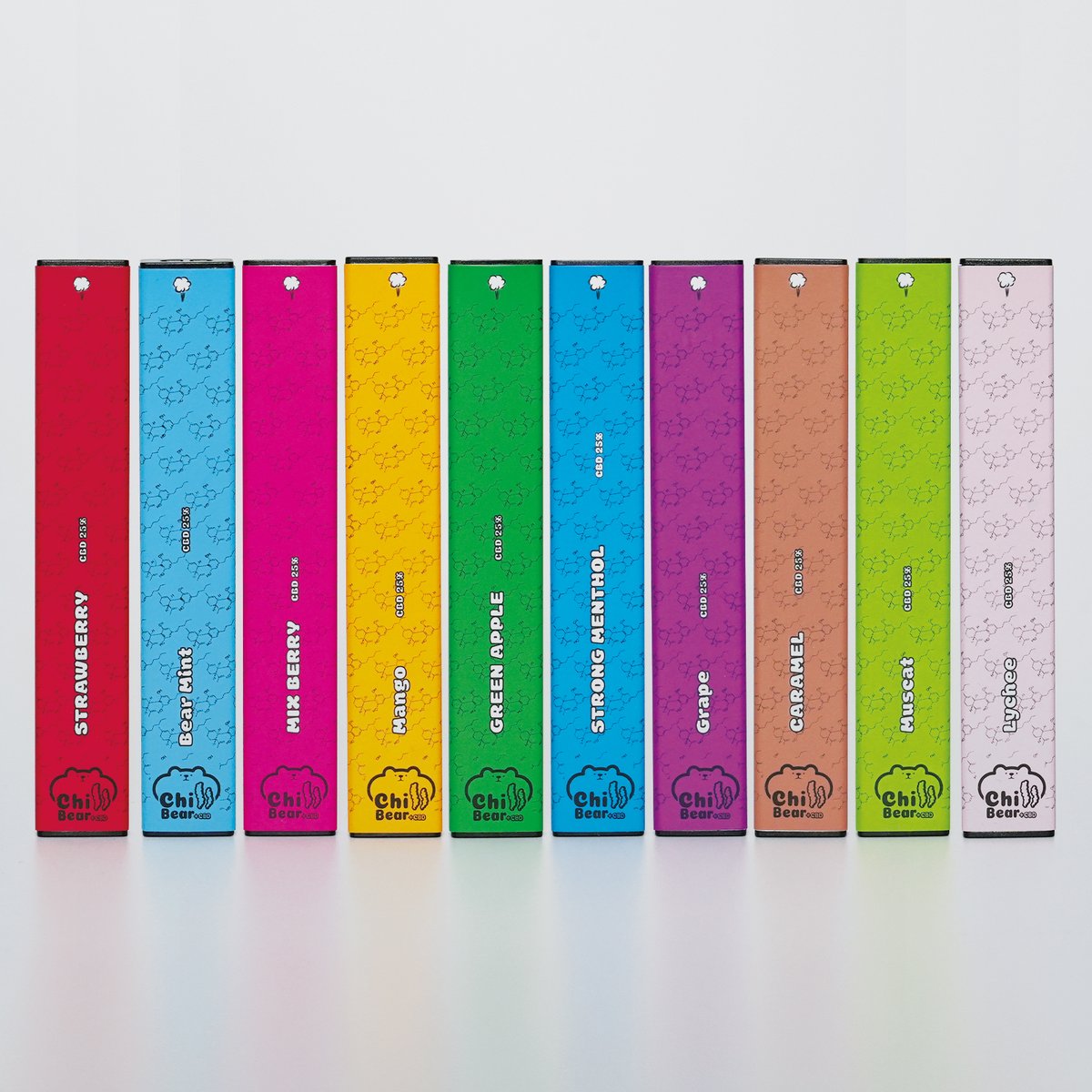 curebear_cbd's tweet photo. CHILLBEAR | チルベア
「ポケットに入る、持ち歩ける深呼吸。」

本製品は10種類のフレイバーを
CBD5％・25％でそれぞれご用意しています！

💚 MUSCAT | マスカット
🍏 GREEN APPLE | グリーンアップル
🍓 STRAWBERRY | ストロベリー
🫐 MIX BERRY | ミックスベリー
🍇 GRAPE | グレープ
🩷 LYCHEE | ライチ
🥭 MANGO | マンゴー
🤎 CARAMEL | キャラメル
🌿 BEAR MINT | ベアミント
❄️ STRONG MENTHOL | ストロングメンソール

詳しくは下記リンクよりご確認ください。
https://t.co/9vD4a0O1CE

￣￣￣￣￣￣￣
#CBD
#CureBearJapan
#キュアベア #チルベア #ベアボム #ベアバーム
#CBDベイプ #CBDバスボム #CBDバーム
#ムラサキスポーツ
#ヴィレッジヴァンガード
#ドンキホーテ

#リラックスタイム #ストレスケア
#セルフケア #ととのう