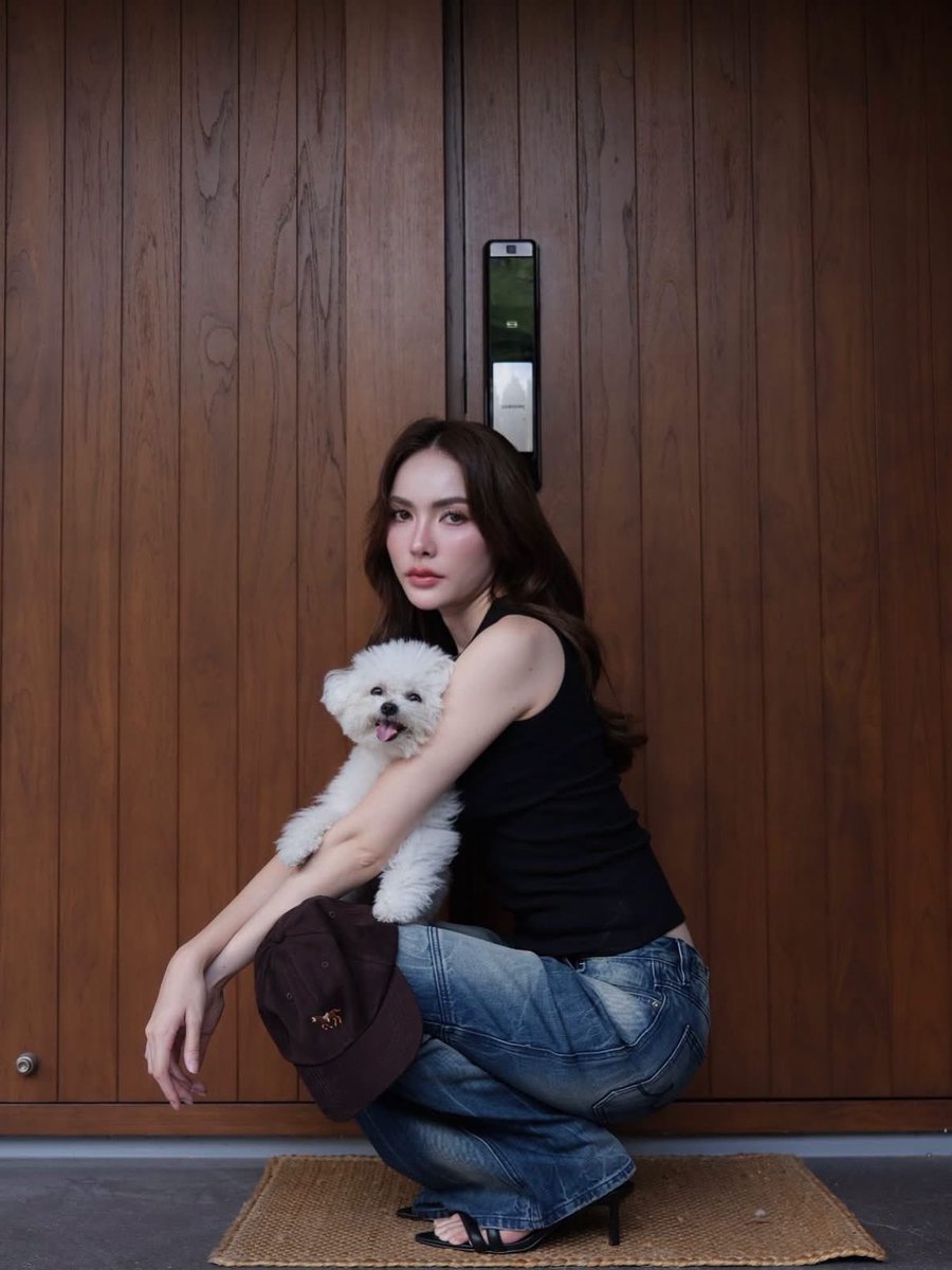cmcl2113's tweet photo. คนเดียวที่คิดถึง🥺🐰🤏🏻

SIMPLY BE CHARLOTTE08
#CharlotteAustin #ชาล็อตออสติน
@itscharlotty https://t.co/0Uo9nFDpmP