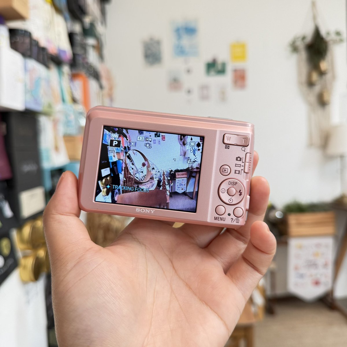 xxnfilmpp's tweet photo. 𓇼  Sony cybershot dsc s5000

น้องเต็มระบบ แฟลชติด จอสวย ซูมลื่นๆไม่มีจุดดำ ภาพสวยคมชัด มีโหมดเบลอผิว บอดี้สีชานมไร้ตำหนิ  *(ไม่รับผ่อน)

𓏔 Price  : 3️⃣,6️⃣6️⃣6️⃣  free shipping 
𓏔 กล้อง เมมแท้ ถ่าน และสายคล้อง

𓏔 ตำหนิ : -

#กล้องดิจิตอล #กล้องดิจิตอลมือสอง #กล้องดิจิตอลคอมแพค https://t.co/vZDzentDPA