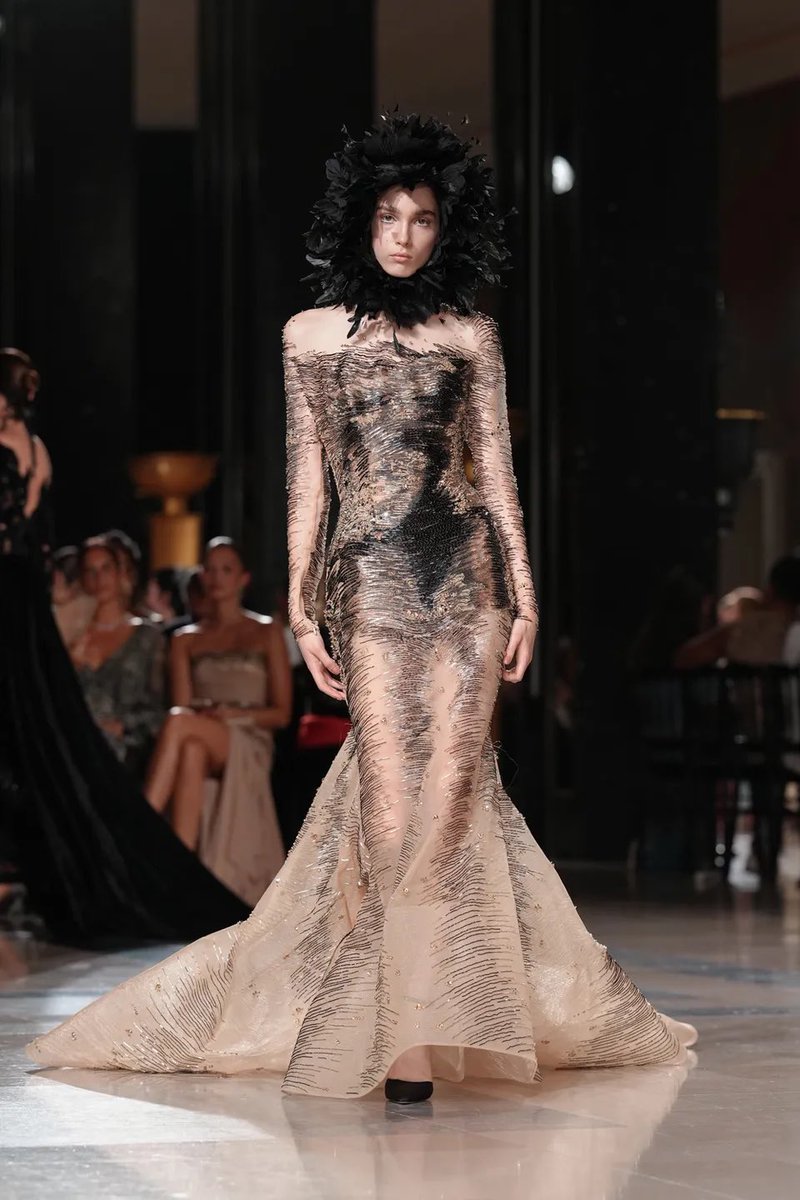 softtglamour's tweet photo. Elie Saab Fall 2026 Couture https://t.co/8nRd9BPbgT