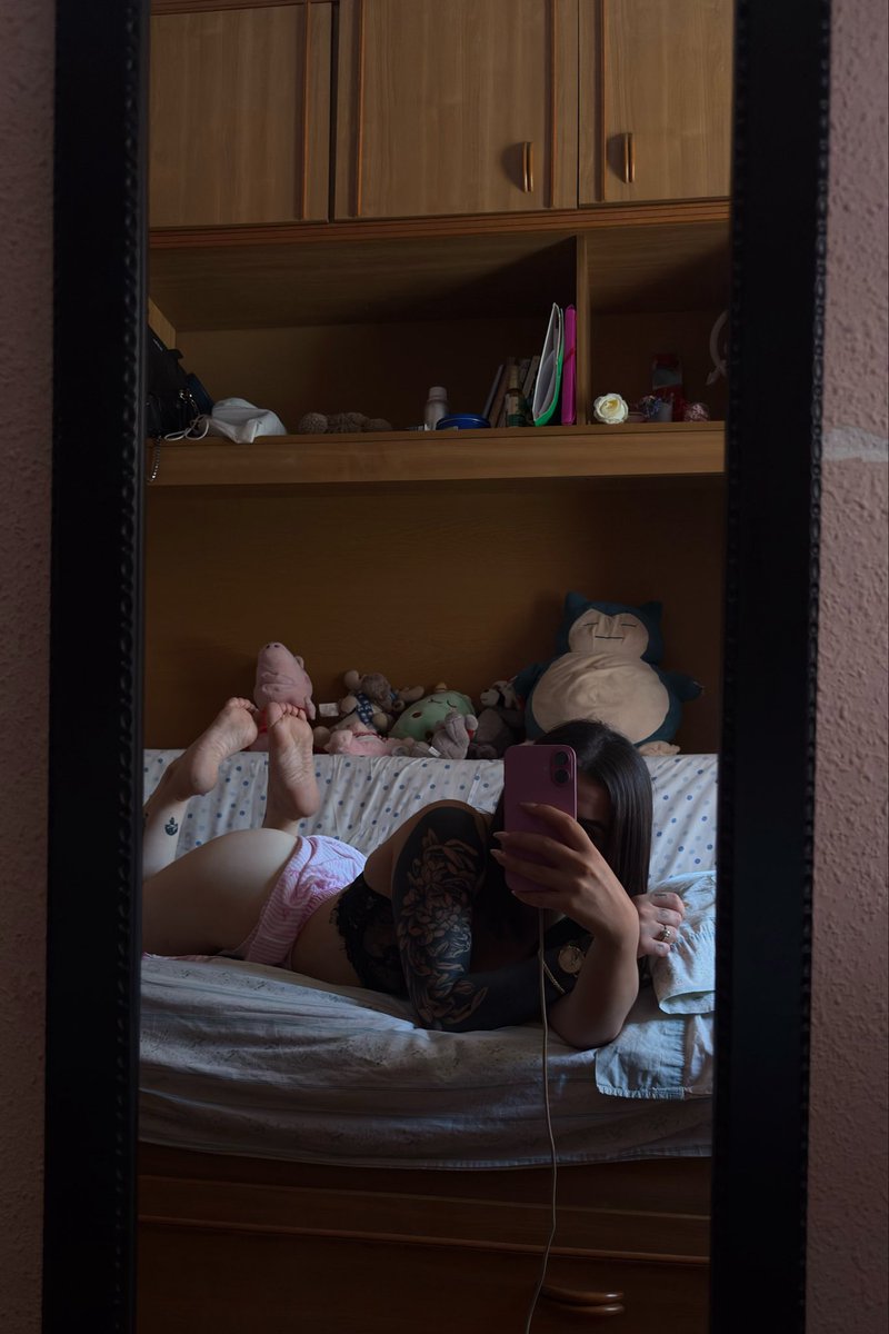 Badbiixxoff's tweet photo. Estoy muy aburrida, jugamos?🙈💙 https://t.co/W26qfdQA7I