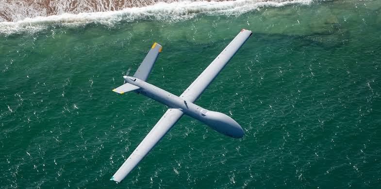 dipusaha665's tweet photo. 🇮🇳 Indian Navy UAV Drishti-10 Crashes Off Porbandar

#BREAKING: The Indian Navy has confirmed the crash of a Drishti-10 Uncrewed Aerial Vehicle (UAV) during a training sortie this afternoon near Porbandar airfield, Gujarat. 

Thankfully, no injuries or loss of life reported on ground. The cause of the incident is under investigation.

 Quick Facts on Drishti-10:

- Also known as Drishti-10 Starliner (based on Elbit Hermes 900 platform)
- Medium Altitude Long Endurance (MALE) UAV manufactured by Adani Defence
- Key asset for maritime surveillance, ISR (Intelligence, Surveillance, Reconnaissance), and coastal security
- Significant endurance and advanced sensors for naval operations

Incidents like this, though unfortunate, are part of the rigorous testing and training phase for high-tech platforms. Lessons from the probe will strengthen future operations and indigenisation efforts.

Wishing the investigation team swift progress. Safety first in our defence programmes. 

Jai Hind! 🇮🇳🛩️

#IndianNavy #Drishti10 #AtmanirbharBharat #UAV