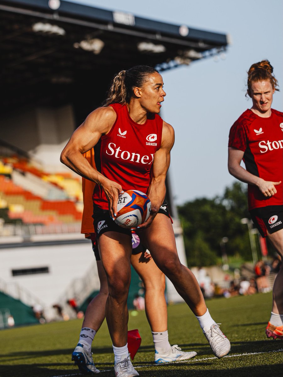 onlymuscular's tweet photo. Rugby player 🏉 #DeborahWills https://t.co/h567utUd8v