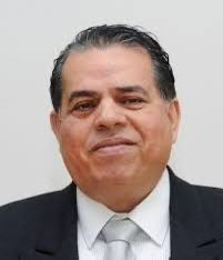 Fantasma_956's tweet photo. Nepotismo Político del Chavismo.

Román Maniglia Superintendente del SENIAT, es el hijo de Orlando Maniglia (el almirante y exministro de Defensa) y hijastro de Carmen Meléndez (Carmen Menéndez de Maniglia)., todo queda en casa. https://t.co/A3pasBaeiN