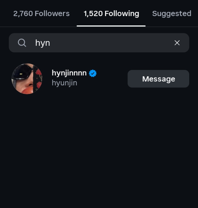 HHJNation's tweet photo. The International Celebrity Director for Parfums Christian Dior is following Hyunjin on Instagram.

Hyunjin's the only solo male 4th gen idol they follow https://t.co/4P3VbO6wrH