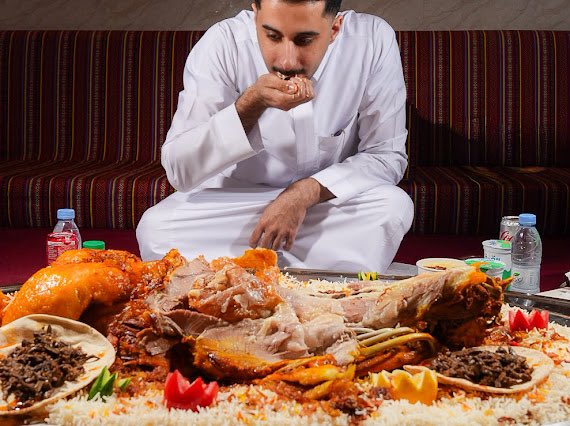 Bet7naz's tweet photo. إذا كانت العزيمة تهمك …👌🏻😋
فحنيذ من بيت الحنيذ يجمّلك 🔥

اطلبوا واستمتعوا بالمذاق الأصيل 📍👇

https://t.co/bXChGBbBpv

#بيت_الحنيذ https://t.co/mQVvtagS3a