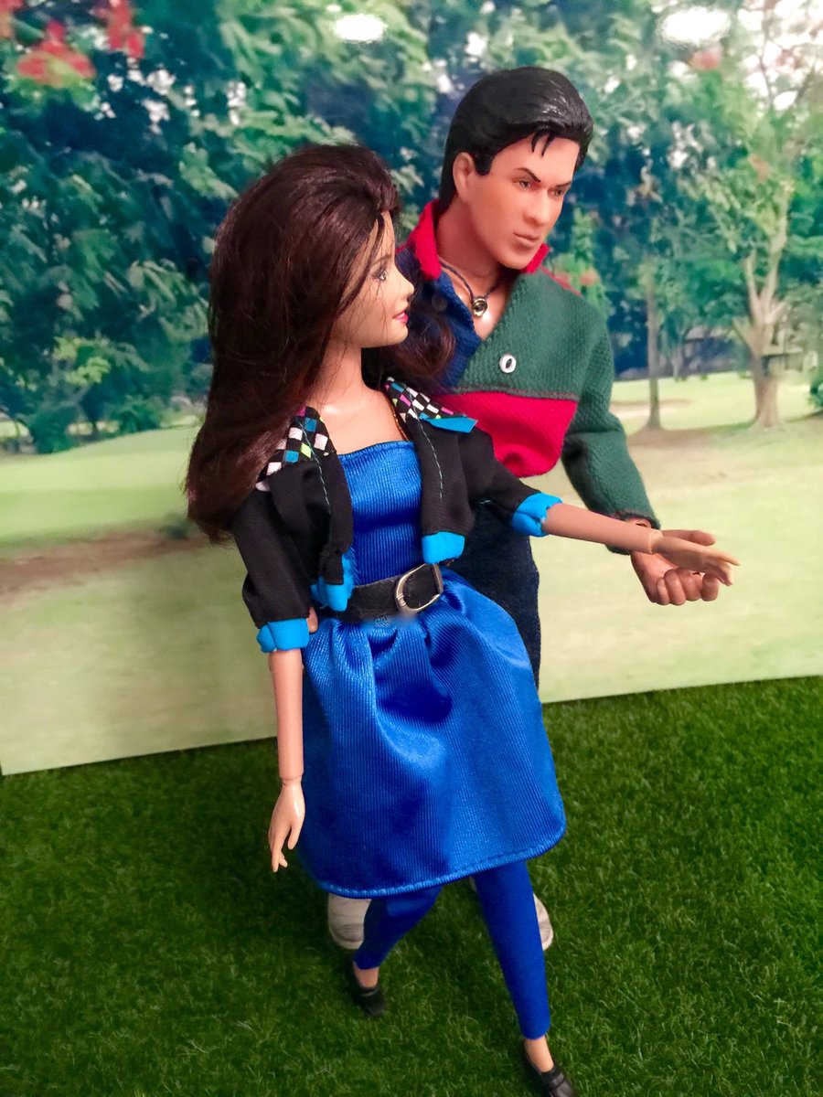 breakfreeofbox's tweet photo. Dearest Shahrukh @iamsrk, thanks for working so hard and so consistently to be there--whenever we need you--with such a variety of films, including fun, feel-fests like #34YearsofChamatkar! Hope u r still able to see my #SRK doll tributes--can't wait for #King! With❤️ from L.A.! https://t.co/hQrkpPGsJK