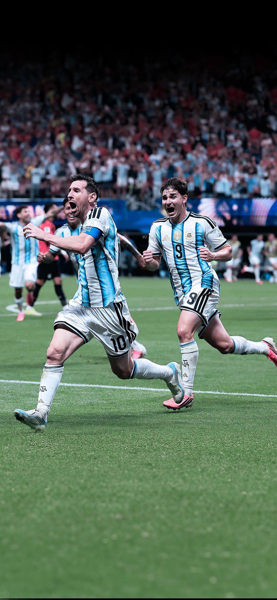 i3lawz's tweet photo. 4K #Wallpapers
βπFIFA World Cup 2026
βπ Argentina π¦π·
βπ Lionel Messi https://t.co/EytkC4H5bn