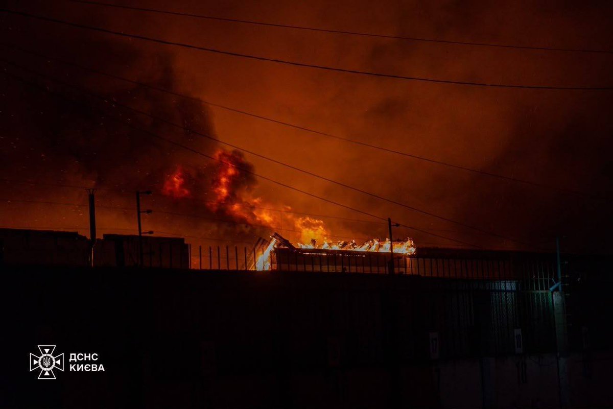 cuuddllesss's tweet photo. @RiserMusic @mynameisnanon Russia is doing all this to my country, and you send your artist there, think about it https://t.co/9JgJiFwYSN