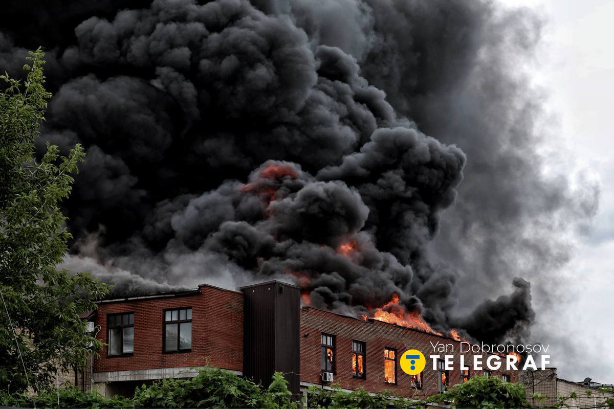 cuuddllesss's tweet photo. @RiserMusic @mynameisnanon Russia is doing all this to my country, and you send your artist there, think about it https://t.co/9JgJiFwYSN
