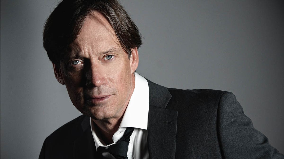 GBC_Press's tweet photo. Famous US actor Kevin Sorbo, known for his role as Hercules:

​"I wasn't kicked out of Hollywood; I left on my own because they are all pedophile perverts." https://t.co/oG98BHLzyV