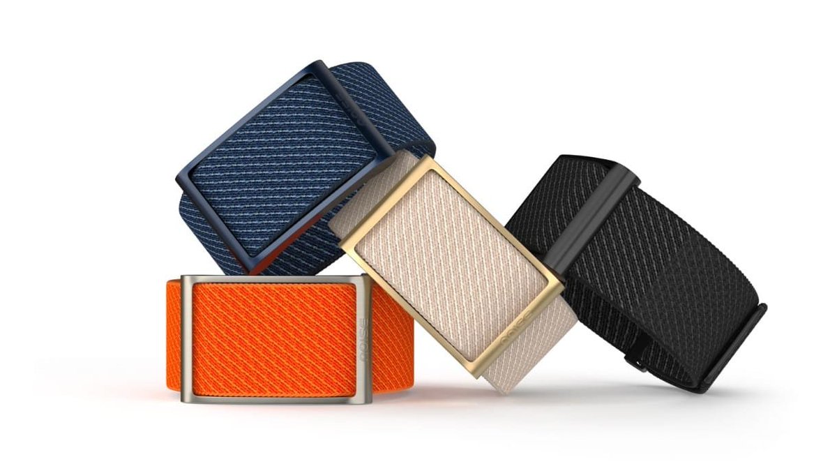 stufflistings's tweet photo. Now, Noise has also launched their version of screen-less fitness trackers.

This one has 24/7 health monitoring, AI-powered insights, heart rate monitoring, HRV, SpO2, sleep, stress, recovery, VO2, and automatic workout tracking.

No subscription needed, costs Rs 9999

The Noise REP...