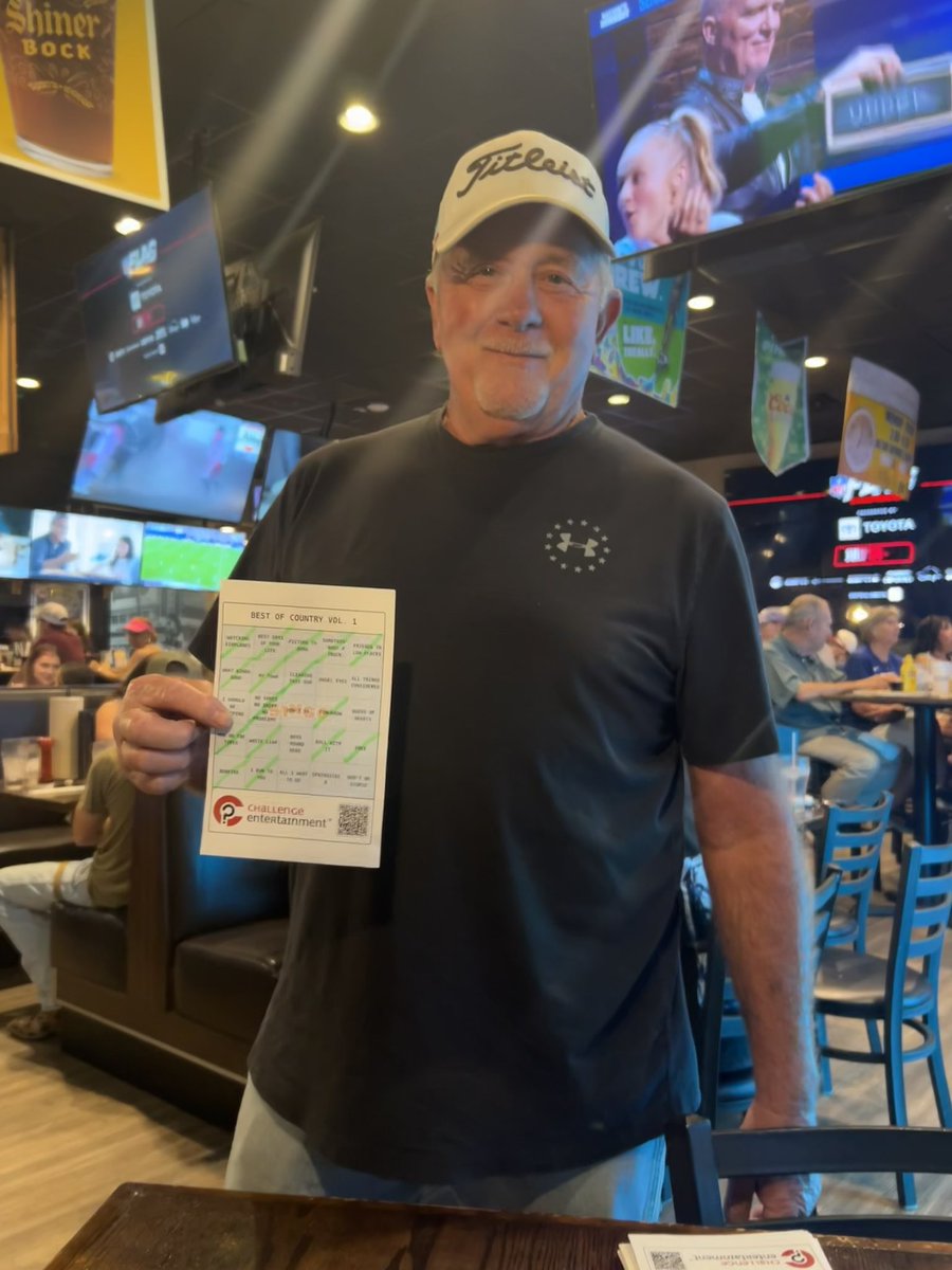 WestTexasTrivia's tweet photo. Singo at Beef 'O' Brady's Lubbock every Tuesday! https://t.co/CeZbuocFWB