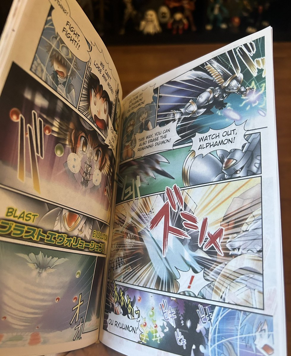 mantieskie's tweet photo. ¡Y cayó otro tomo más! ❤️

Para seguir manteniendo mi cabeza ocupada, decidí ponerme manos a la obra con una nueva recopilación.

Esta vez le tocó a Digimon Chronicle, reuniendo los capítulos 1, 1.5, 2 y 3 de la “saga”. https://t.co/PbYkoRPuWo