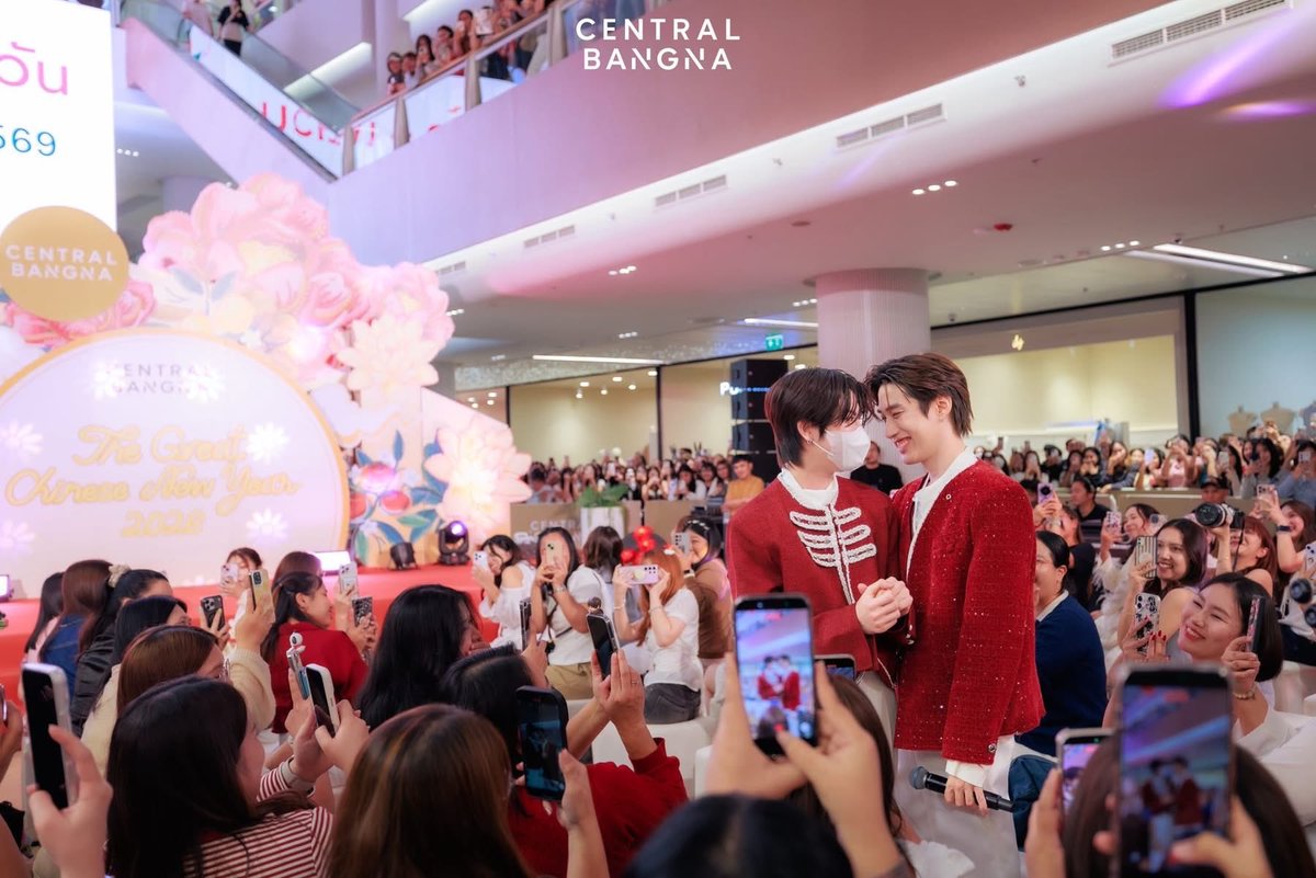 yuii_2438's tweet photo. @Toonshim น่ารักมากจริงๆวันนั้นยิ่งป่วยยิ่งอ้อนพี่ก็ตามใจยิ่งน่ารักไปอีก  ยังเก็บรูปไว้อยู่เลย https://t.co/ETOQElVL0S