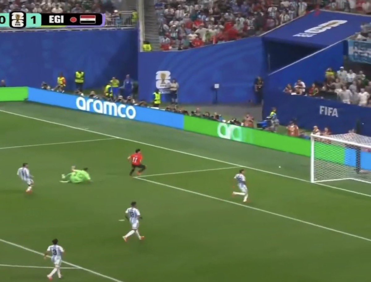mohitlaws's tweet photo. They disallowed this GOAL.😭😭

Egypt got robbed in broad daylight.

Even as a Messi fan, I am saying this:

This was the most biased shit I have ever seen.

Egypt failed to defend in the end, but there’s no doubt that this match was unfair to Egypt. https://t.co/AWIVEL26xR