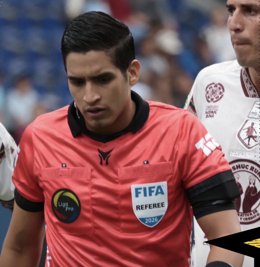 javieralavar's tweet photo. ✅CLÁSICO DEL ASTILLERO|| @CSEmelec 🔵⚡️ 🆚 @BarcelonaSC 🟡⚫️

•Árbitro central: Oswaldo Contreras 
•VAR: Roddy Zambrano 
•AVAR: Franklin Congo 

@kchradio 90.9 FM 📻 https://t.co/QwYBo04mtR