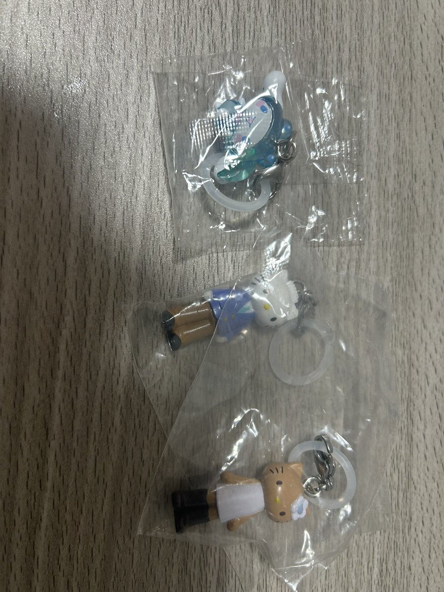 ymk01210's tweet photo. ガチャガチャ　交換　
めじるしアクセサリー　過去のものも求めてます、特にサンリオ、ちいかわ

譲　写真1〜4枚目全て

求　写真５〜7枚目　優先

ALT参照ください。

#ガチャガチャ交換
#めじるしアクセサリー交換
#ガチャガチャ https://t.co/XE3HekVEfu
