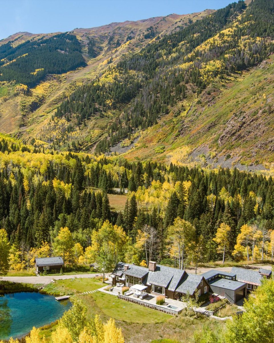 DouglasElliman's tweet photo. Historic Birthplace of Aspen Skiing Hits the Market for $65M 🌲

Listed by Riley Warwick at #DouglasElliman.

Learn more here: https://t.co/AaXHD4corI

#EllimanColorado #TheNextMoveIsYours #ColoradoRealEstate #LuxuryListings https://t.co/sbFyusGf2F