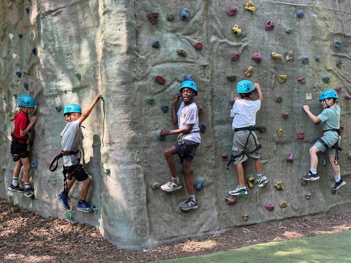 CCJacademy's tweet photo. Reaching new heights! 🧗‍♂️✨

Our children are having an incredible time conquering the climbing wall at High Ashurst today. From overcoming fears to cheering each other on, their resilience and teamwork is shining brightly! 💪🧗‍♀️

#WeAreLEO @leoacademies https://t.co/chKhLQmka5