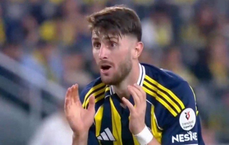 TekAskGs_'s tweet photo. 🚨 Mert Hakan Yandaş ifadesinde bahisleri İsmail Yüksek üzerinden oynadığını söyledi ama İsmail Yüksek’e yönelik hâlâ hiçbir soruşturma açılmadı.

 Unutma, Unutturma !! https://t.co/0bzix1a5TL