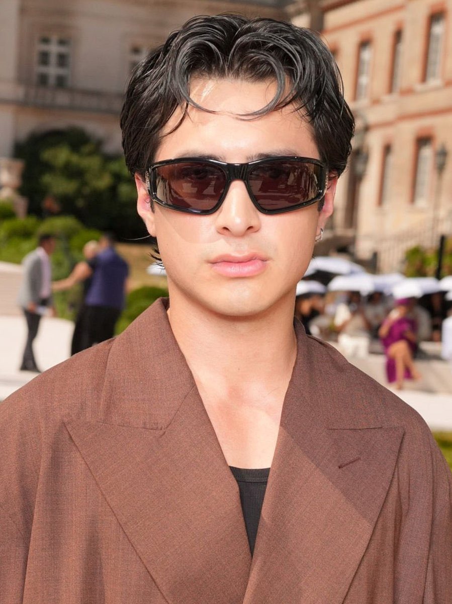 shanerila's tweet photo. imagine looking this good on Getty Images https://t.co/C9utmGT5Gx