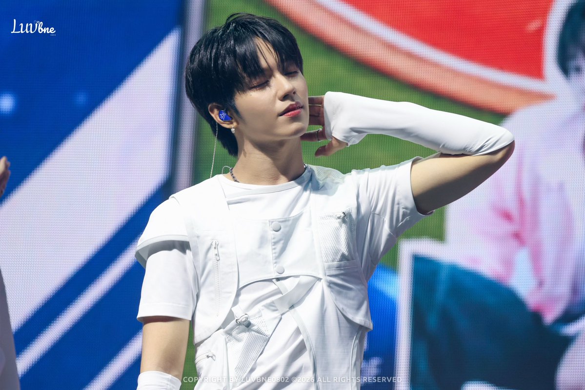 Luvbne0802's tweet photo. 260608

#제이엘 #JL
#아홉  #AHOF https://t.co/lBYcC5gp3G