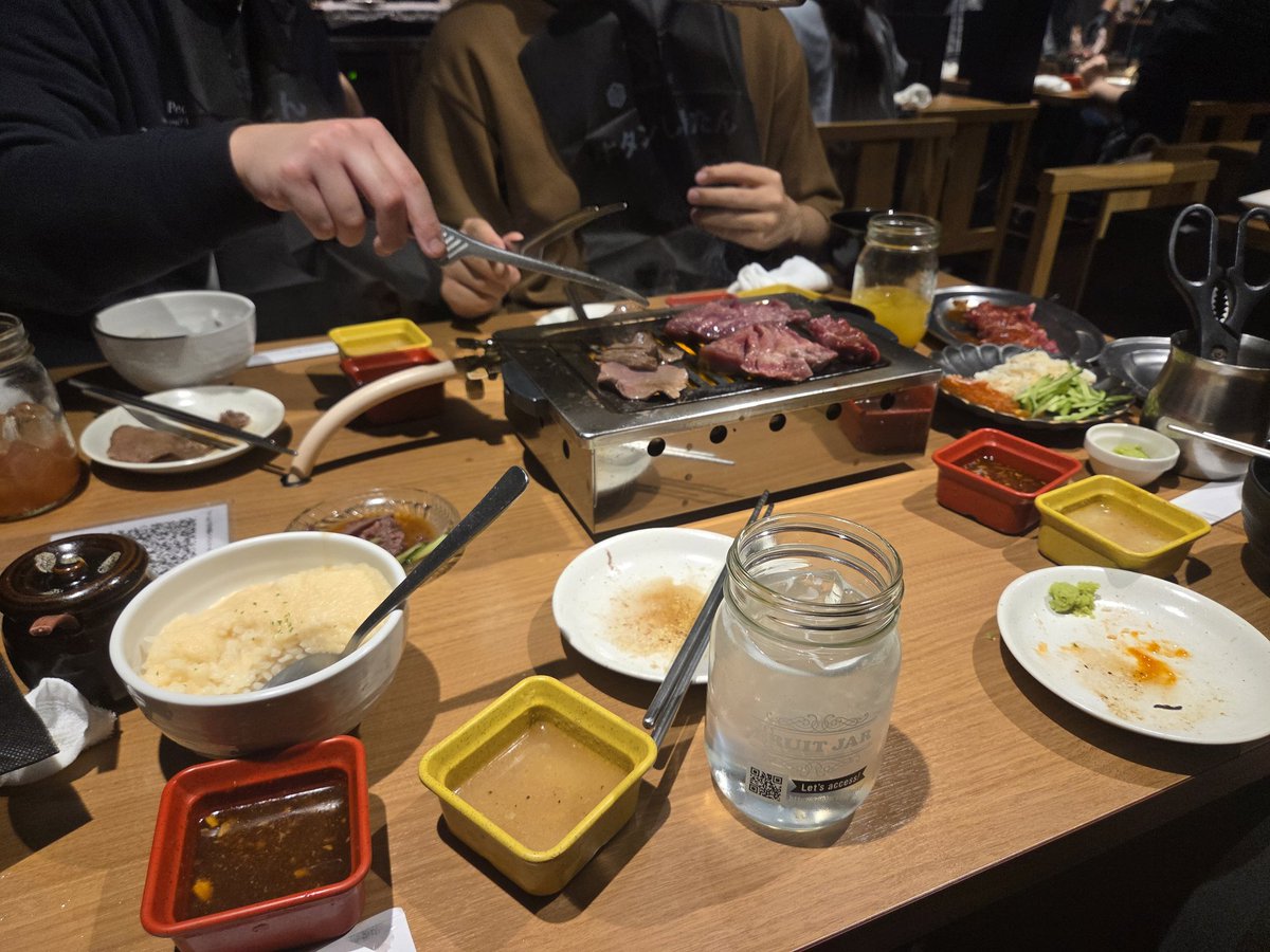 OceA_sv's tweet photo. スロゲーセンオフ全部奢ってもらって残り負債13万6000円
稼働のやる気は起こらないので明日は休みです https://t.co/iue8RzPVqN