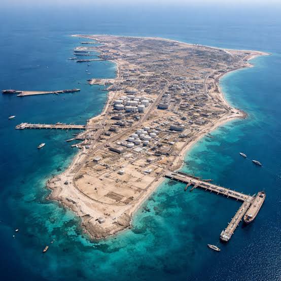NavyVet's tweet photo. President Trump: 

“We attacked Kharg Island last night.

We may take over Kharg Island. There is not a thing they can do about it.” https://t.co/BKDVaETCtx