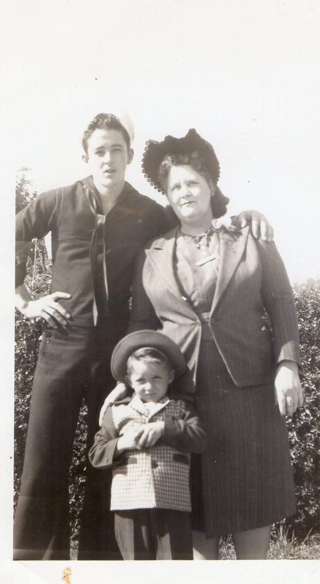 SgtT95's tweet photo. My Dad, GrandMother, and Uncle Tom after Dad got home 1946. https://t.co/By7zqyoCYx
