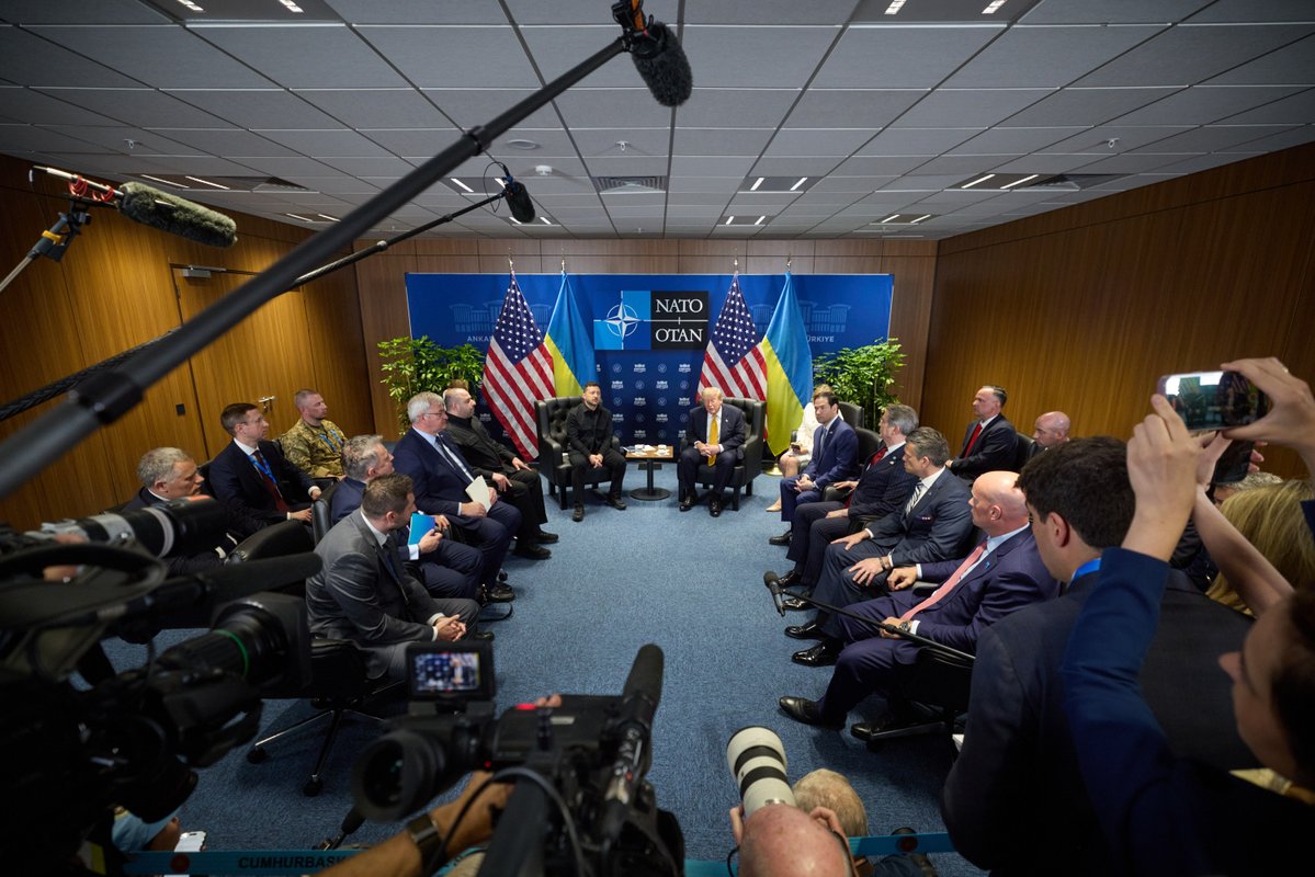 Volodymyr Zelenskyy / Володимир Зеленський tweet media