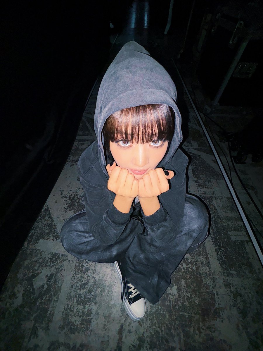 MinCozyy's tweet photo. Kitty meow meow on bubble 🐈😻😻😻

#minnie #민니 #มินนี่ #idle #idleminnie #nicha https://t.co/DV1T00LnFw