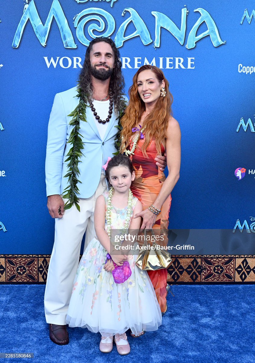 beckyBLcentral's tweet photo. Becky Lynch, Seth Rollins and Roux family date to the world Premier of Moana 
📷 Getty Images https://t.co/RB1krvTQO5