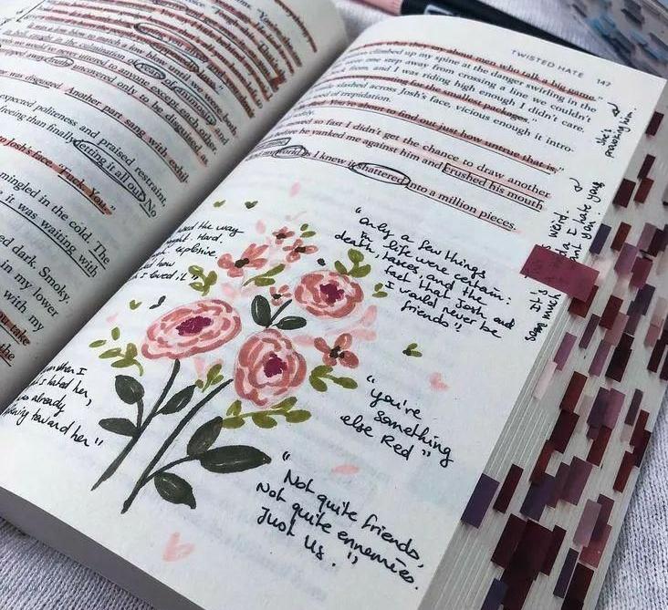 AlejaReads's tweet photo. When you underline a book and come back to it years later, only to meet your former self.>>> https://t.co/vOYkyXmRtj